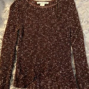 Maroon knit sweater, X cropped bottom